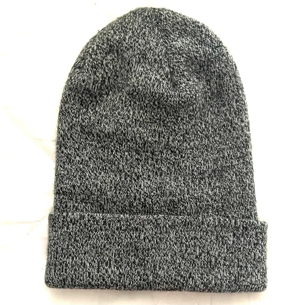 Carhartt Gray Knit Beanie with Gold Logo Patch!